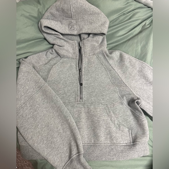 Lululemon scuba hoodie - Picture 1 of 3